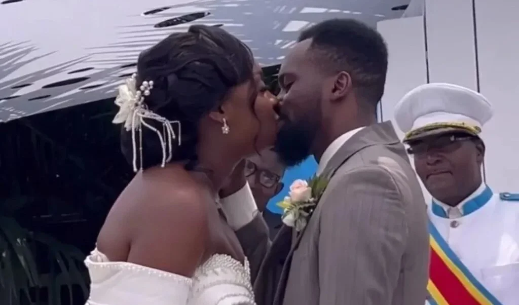 Herman Amisi défend son mariage : “J’ai épousé ma femme, pas la famille présidentielle”