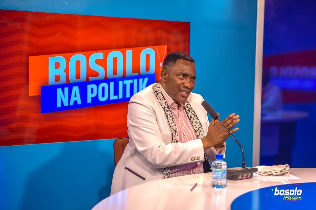 Constitution : Godé Mpoyi s&rsquo;invite dans le débat et défend le 3e mandat